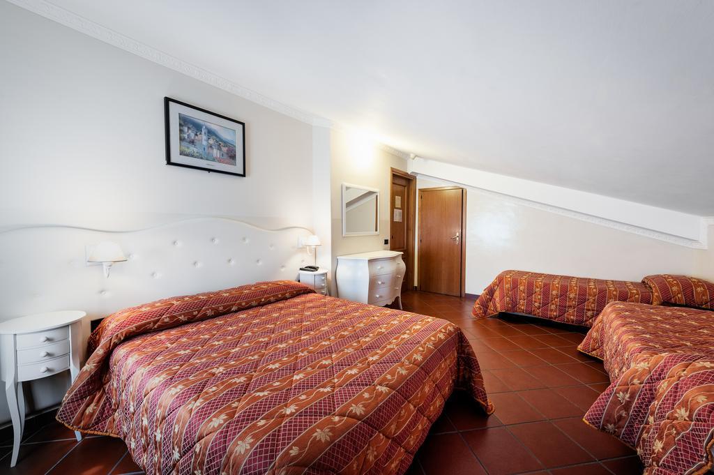 Hotel Edelweiss Pescasseroli Exterior photo